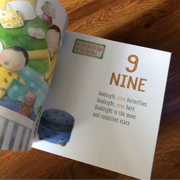 Children’s book: Goodnight Numbers by: Danica McKellar paperback - Picture 3 of 5